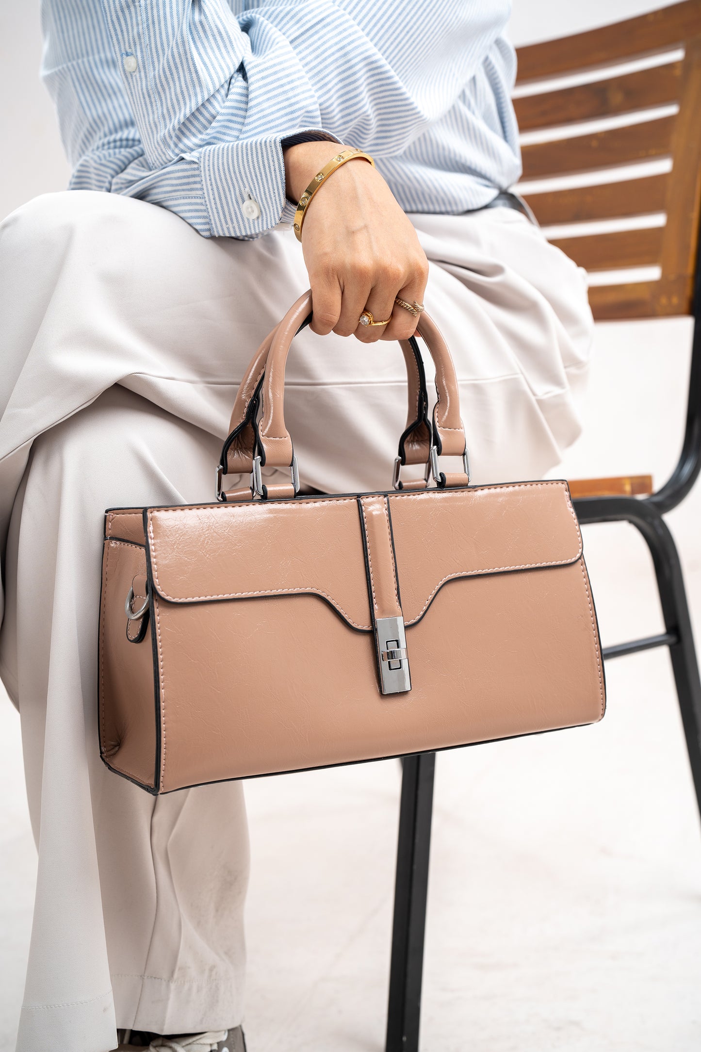 Hand Bag| The Astoria Luxe - Khaki