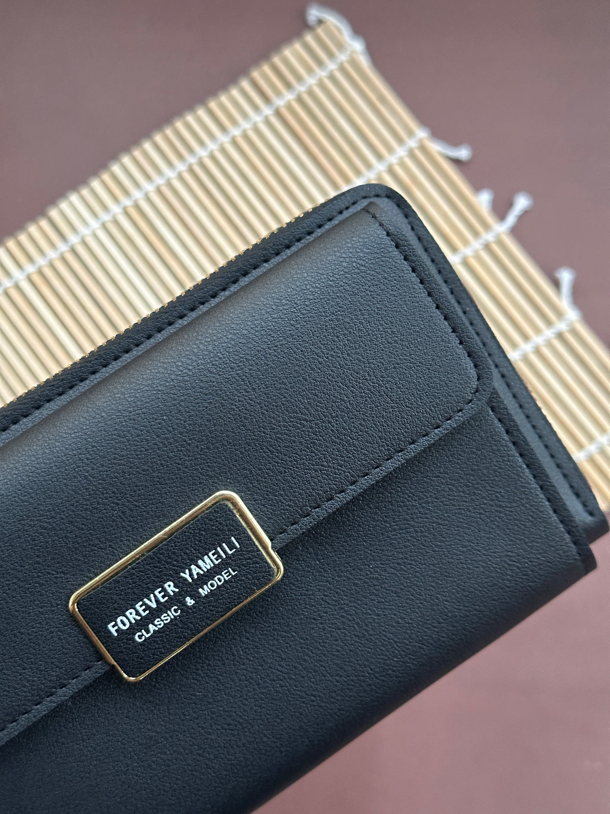 Crest  Wallet Bag