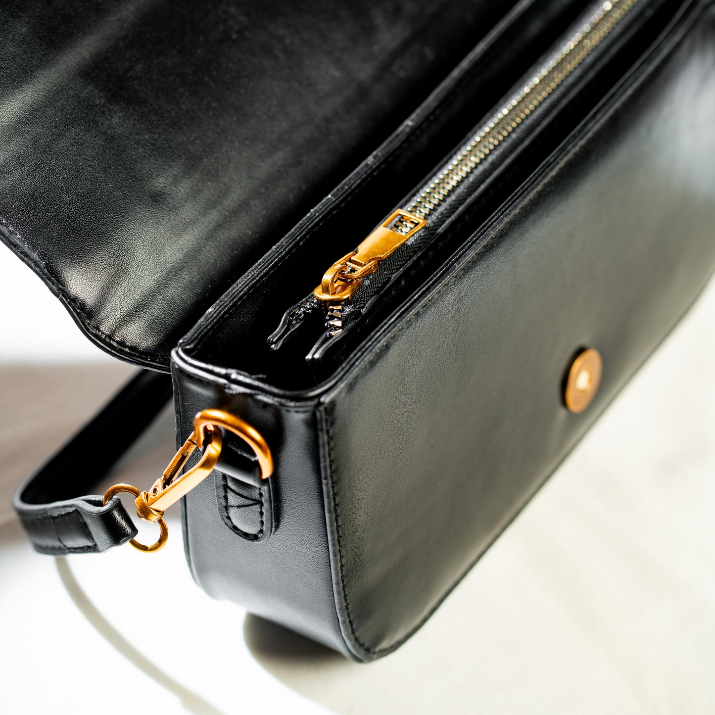 Hand Bag| Midnight Noir